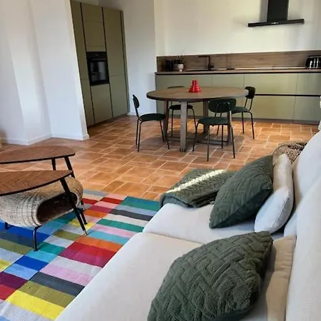 Lägenhet Spacieux Et Lumineux 2 Vue Centre-ville De Porto-vecchio *