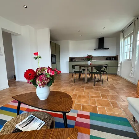 Апартаменты Spacieux Et Lumineux 2 Vue Centre-ville De Porto-vecchio *